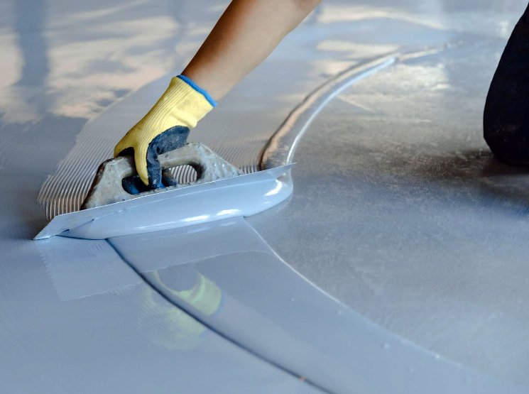 Epoxy resin floor installation for garages, warehouses, workshops, commercial spaces and industrial units Leicester (Leicestershire)